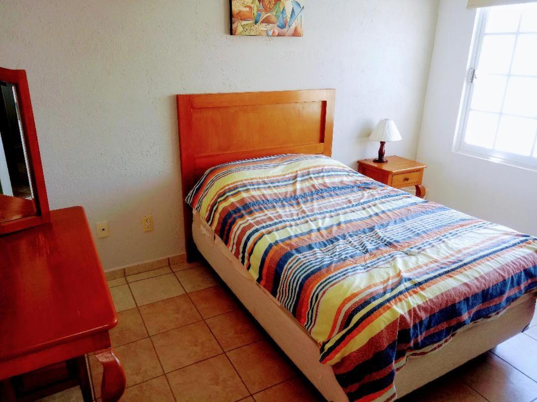 קוארנבאקאבה Casa Privada Para Descanso, Se Renta Para 8 Personas Completa Y Tambien Por Habitacion Con Bano Privado Para 2 O 4 Personas Compartiendo Areas Comunes מראה חיצוני תמונה