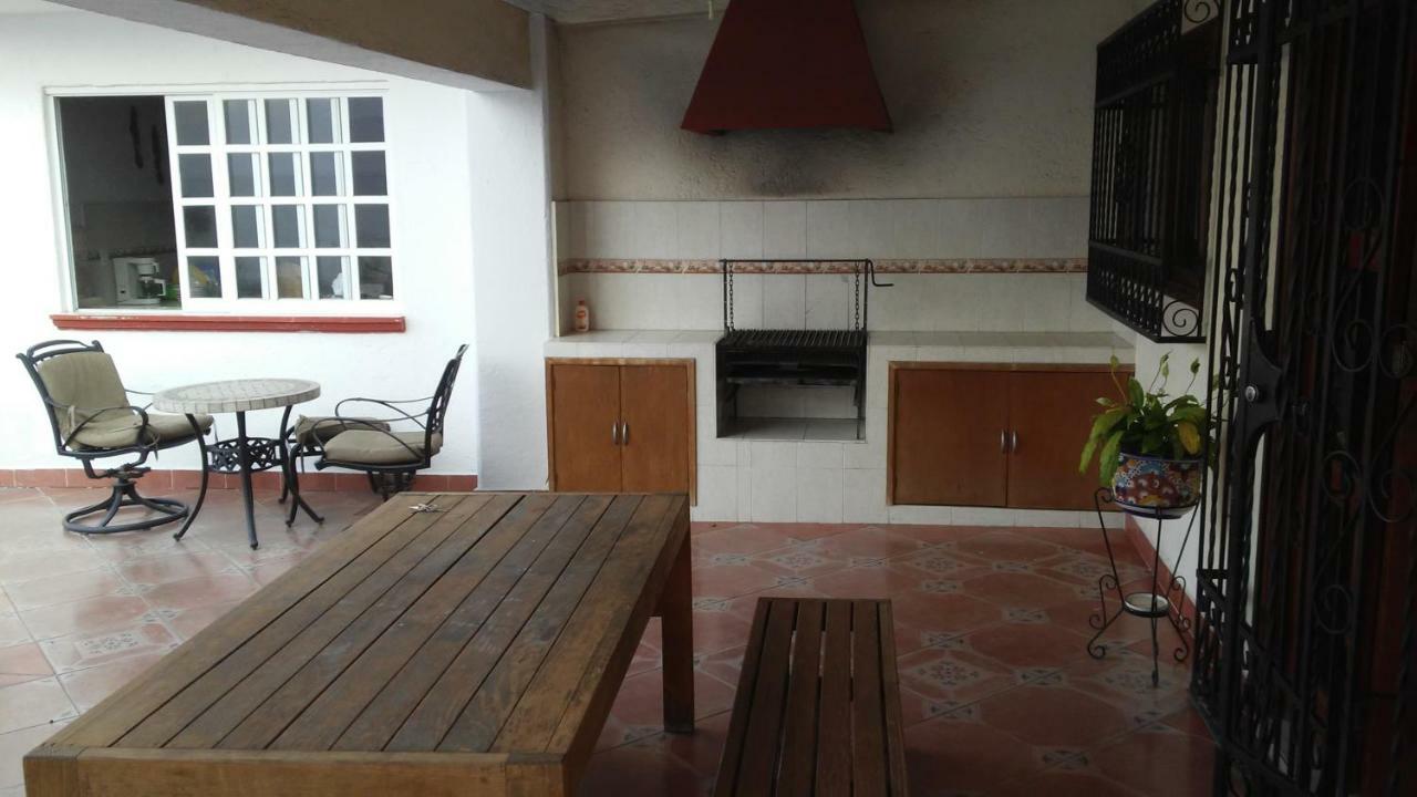 קוארנבאקאבה Casa Privada Para Descanso, Se Renta Para 8 Personas Completa Y Tambien Por Habitacion Con Bano Privado Para 2 O 4 Personas Compartiendo Areas Comunes מראה חיצוני תמונה