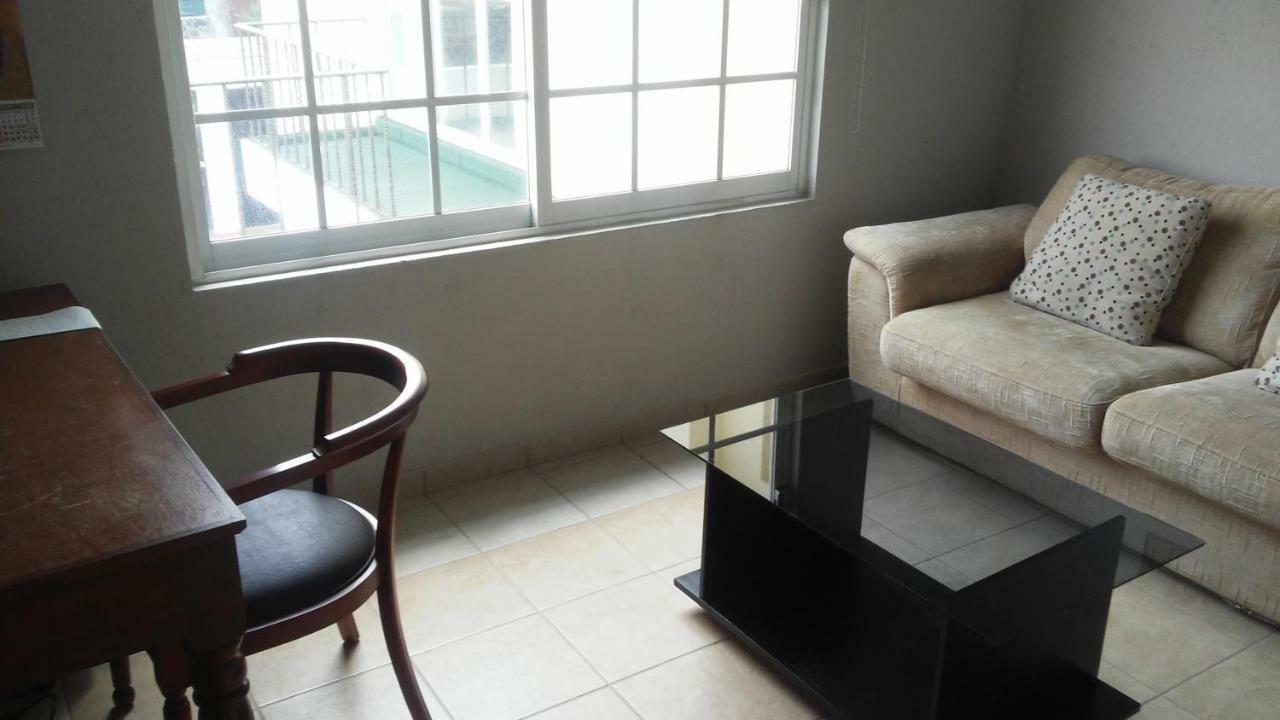 קוארנבאקאבה Casa Privada Para Descanso, Se Renta Para 8 Personas Completa Y Tambien Por Habitacion Con Bano Privado Para 2 O 4 Personas Compartiendo Areas Comunes מראה חיצוני תמונה