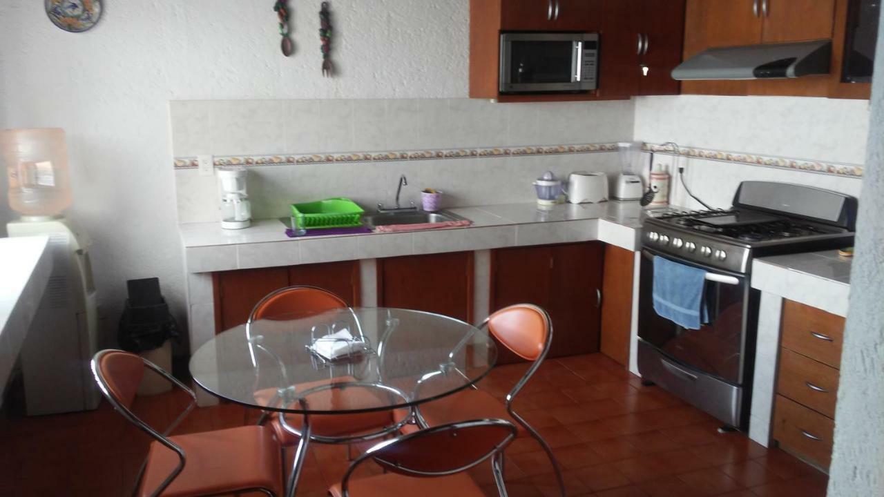 קוארנבאקאבה Casa Privada Para Descanso, Se Renta Para 8 Personas Completa Y Tambien Por Habitacion Con Bano Privado Para 2 O 4 Personas Compartiendo Areas Comunes מראה חיצוני תמונה