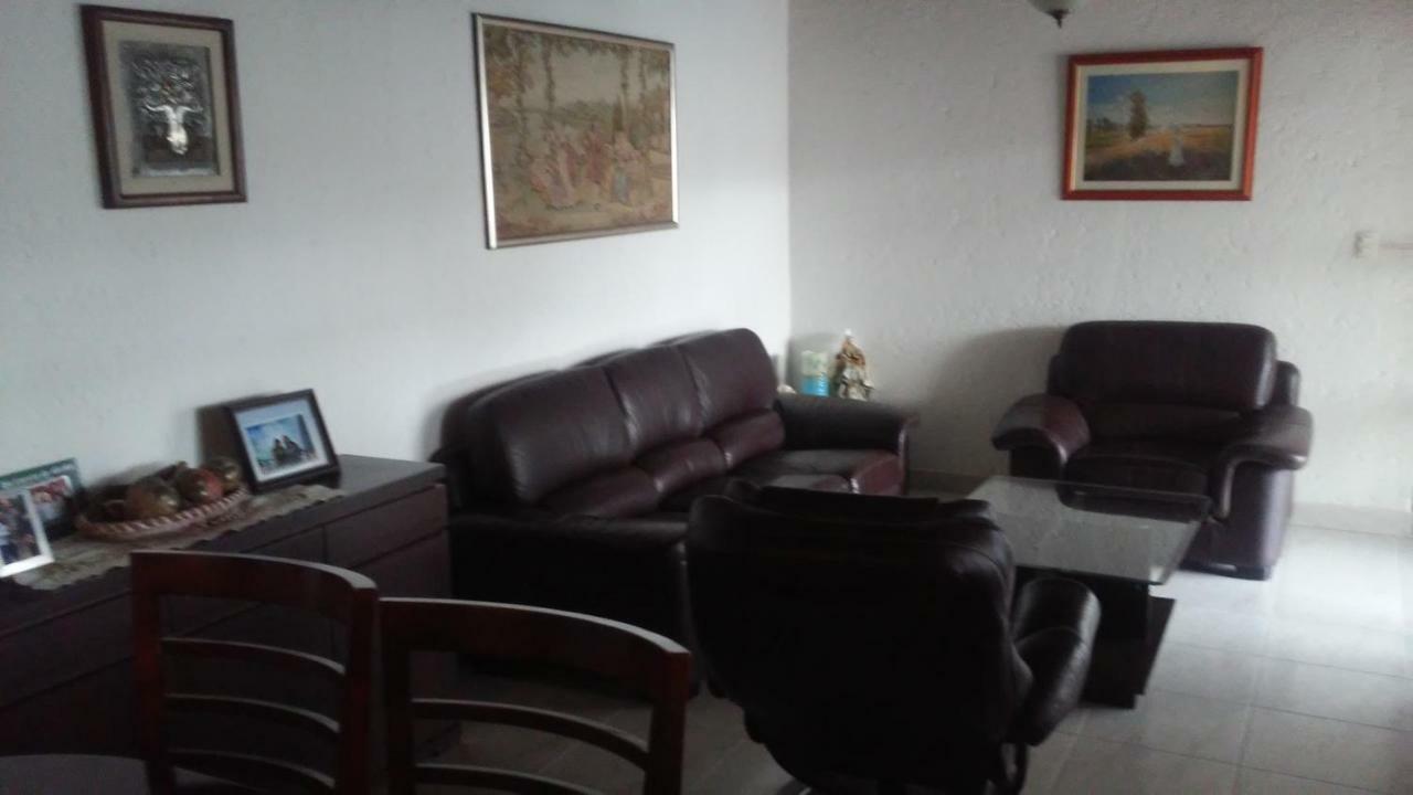 קוארנבאקאבה Casa Privada Para Descanso, Se Renta Para 8 Personas Completa Y Tambien Por Habitacion Con Bano Privado Para 2 O 4 Personas Compartiendo Areas Comunes מראה חיצוני תמונה