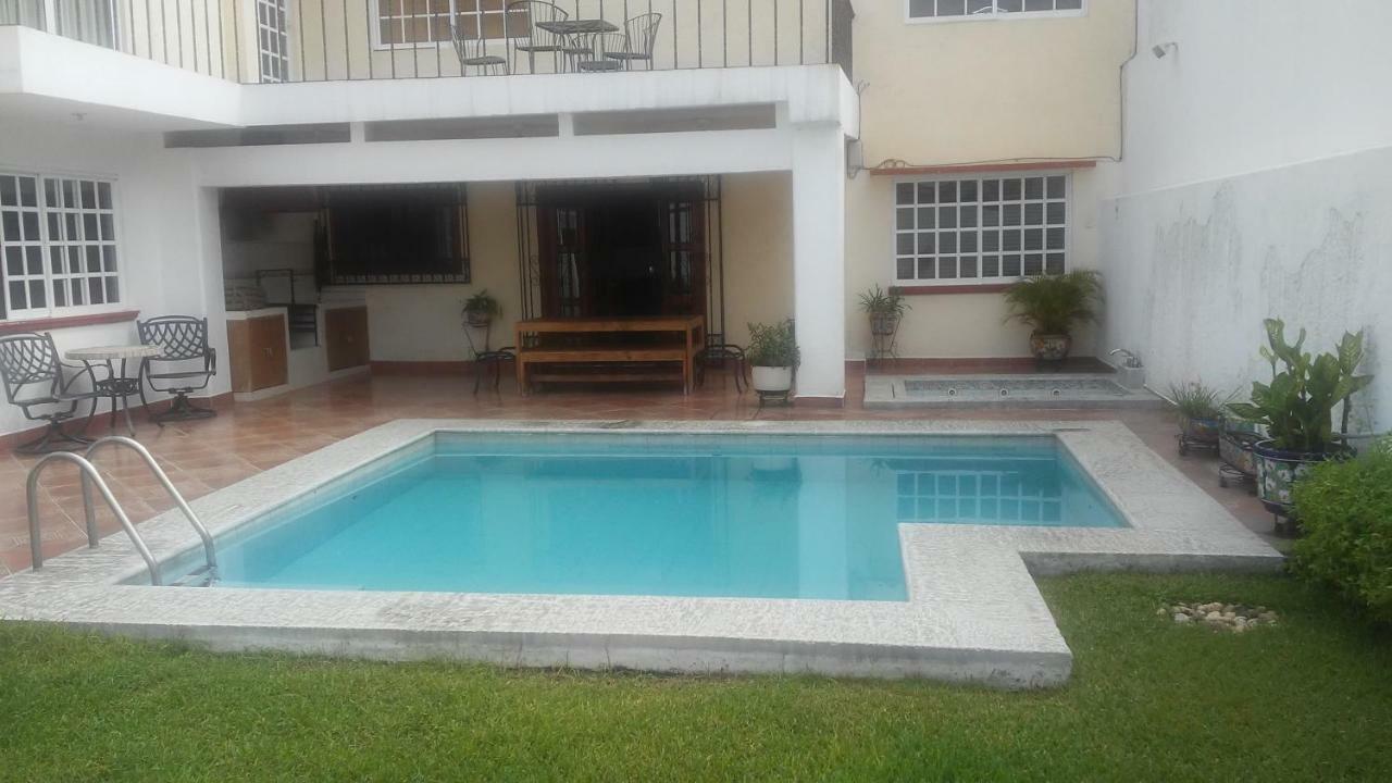 קוארנבאקאבה Casa Privada Para Descanso, Se Renta Para 8 Personas Completa Y Tambien Por Habitacion Con Bano Privado Para 2 O 4 Personas Compartiendo Areas Comunes מראה חיצוני תמונה